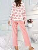[Leve 2 Pague 1] Pijama Feminino Refúgio Quente (Aconchego total no frio) + BRINDE: 1 Pantufa Nuvem Antiaderente