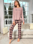 [Leve 2 Pague 1] Pijama Feminino Noite Serena (Toque quente e suave) + BRINDE: 1 Pantufa Nuvem Antiaderente